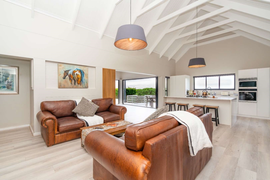 9 Bedroom Property for Sale in Oliphantskop Western Cape